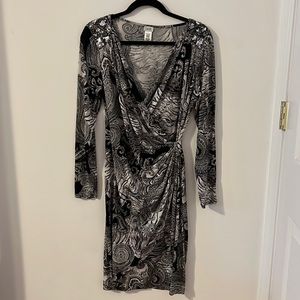 Cache black and white paisley print dress with sequin shoulder detail